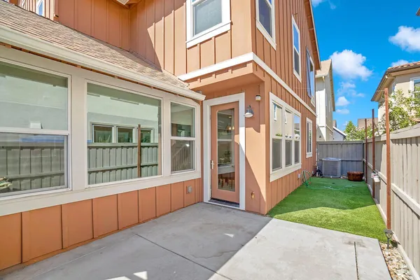 $925,000 | 1673 Vine Street, Davis, CA 95616