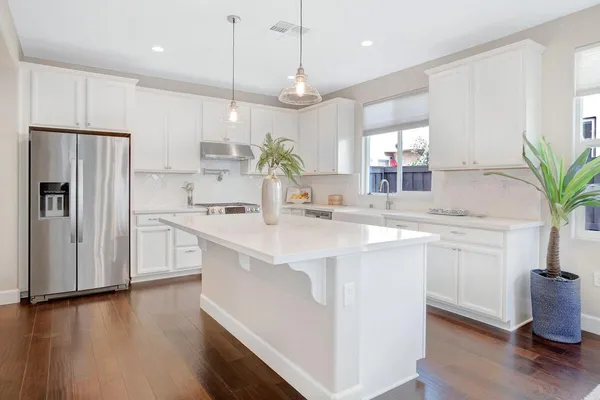 $925,000 | 1673 Vine Street, Davis, CA 95616