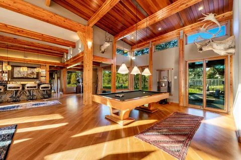 $4,950,000 | 373 Highway 193, Banner, WY 82832
