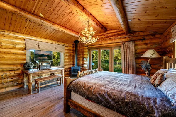 $4,950,000 | 373 Highway 193, Banner, WY 82832