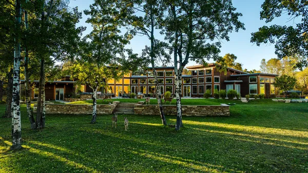 $4,950,000 | 373 Highway 193, Banner, WY 82832