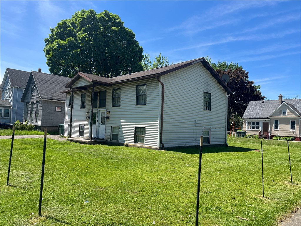 121 Warner Street Rochester, NY 14606 - Photo 9 of 10