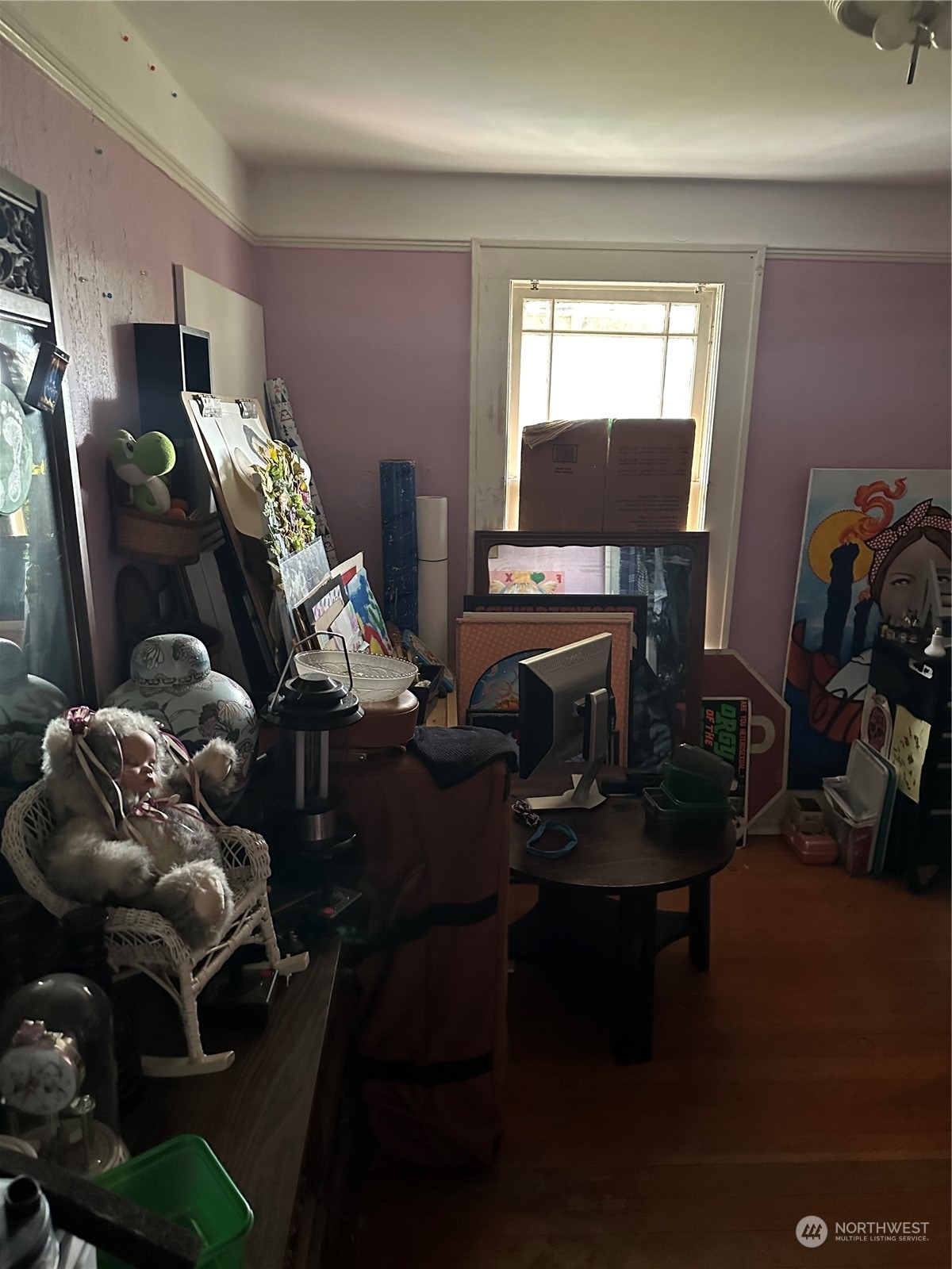 23304 Bothell Everett Highway Bothell, WA 98021 - Photo 23 of 35 a living room with furniture and a window