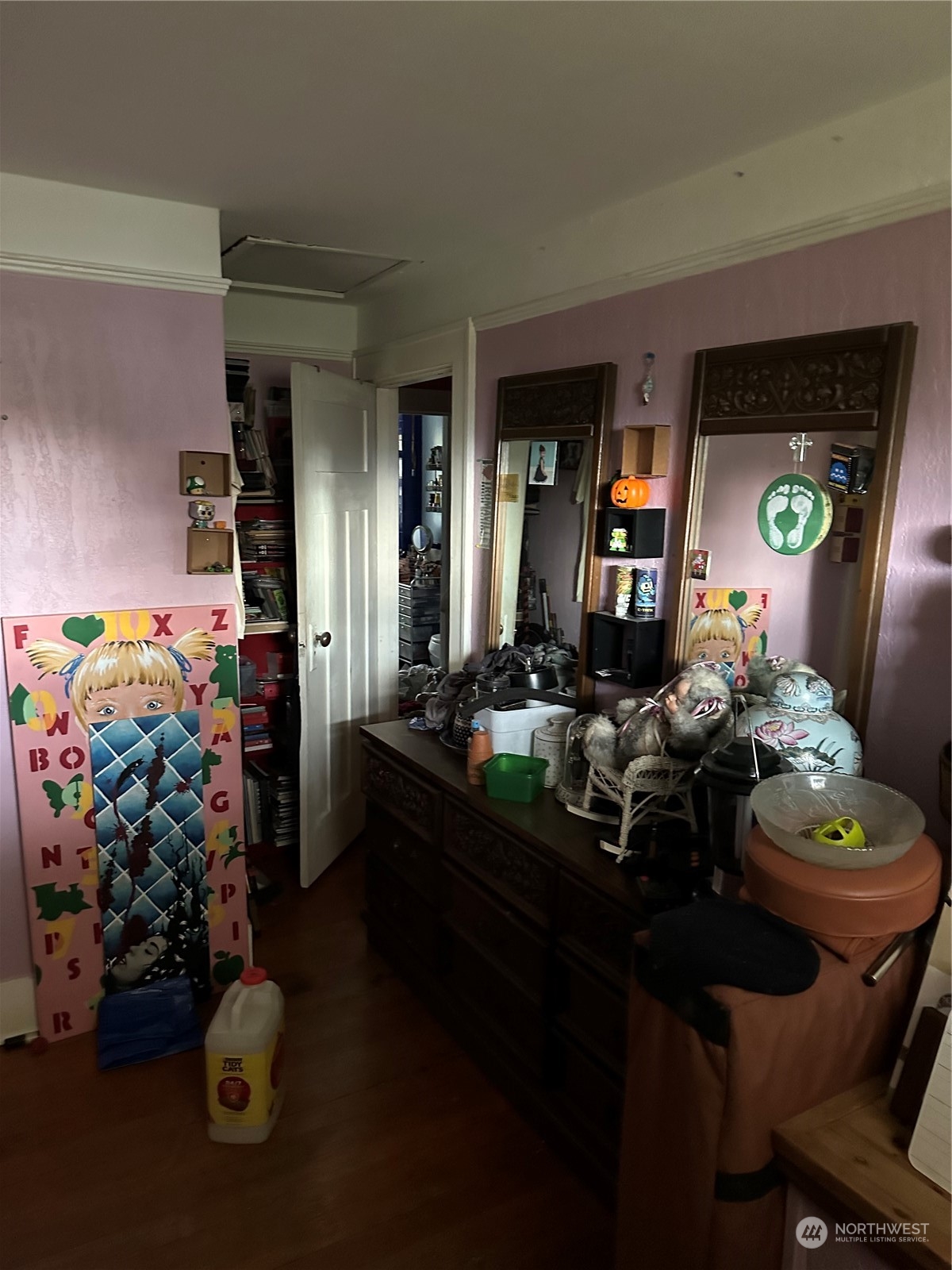 23304 Bothell Everett Highway Bothell, WA 98021 - Photo 26 of 35 a living room with furniture and a table
