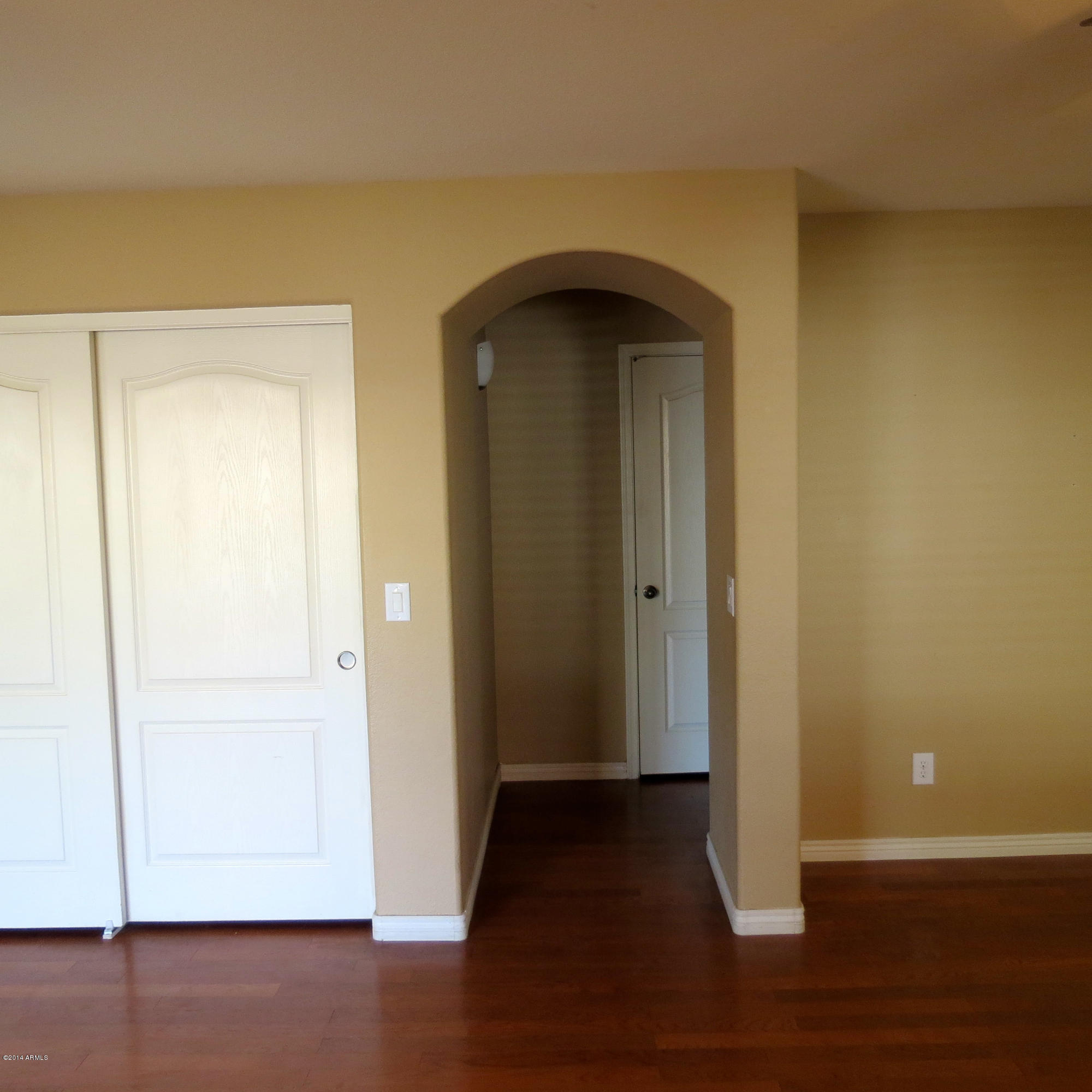 2410 West Via Dona Road Phoenix, AZ 85085 - Photo 8 of 34 IMG_2067