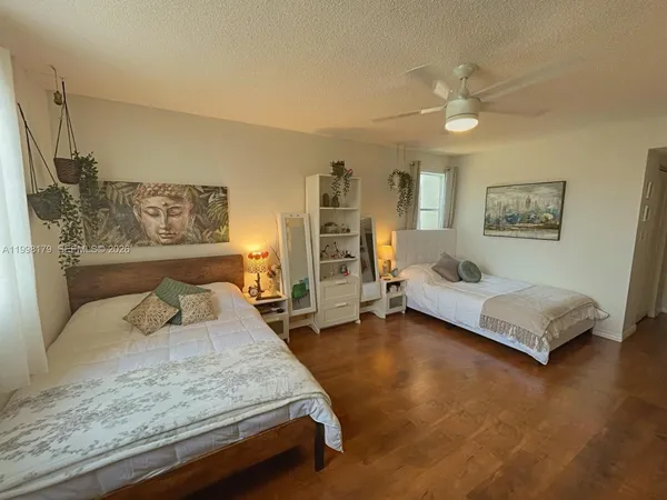 $2,700 | 605 Ives Dairy Road, Unit 2057, Miami, FL 33179