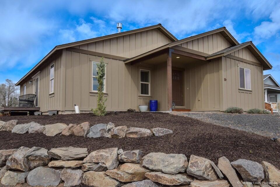 2321 Northeast Colleen Road Prineville, OR 97754 - Photo 22 of 22 22Front