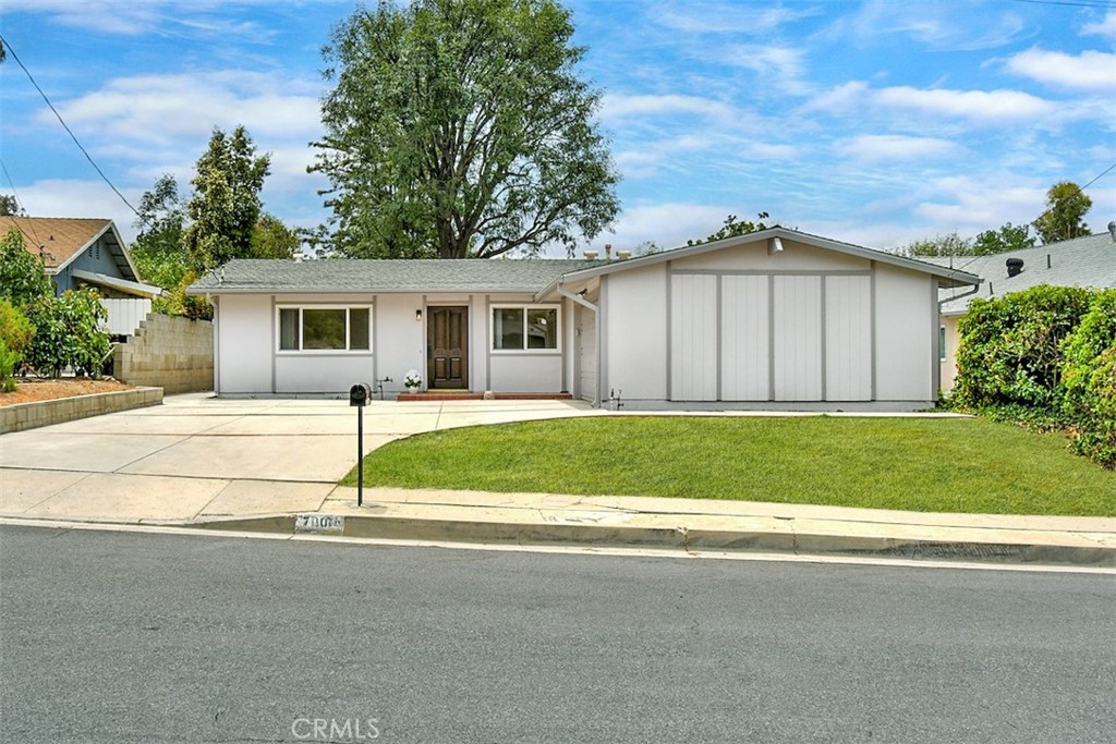 7006 Helmsdale Road West Hills, CA 91307 - Photo 2 of 41 This image is virtually enhanced.