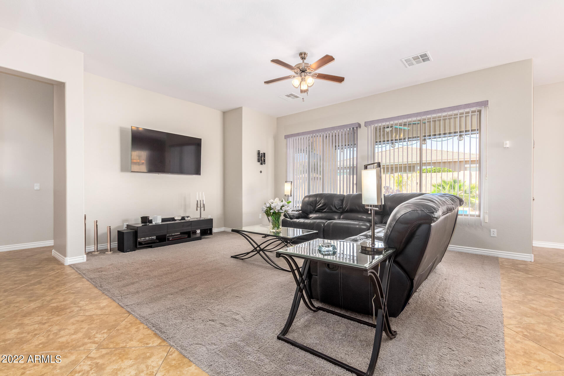 18150 West Rimrock Street Surprise, AZ 85388 - Photo 2 of 39 Living room - Rimrock