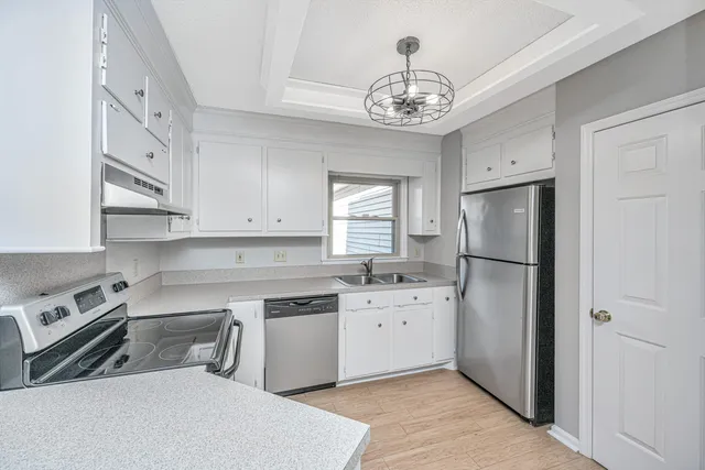 $395,000 | 177 Briarwood Drive, Charleston, SC 29414