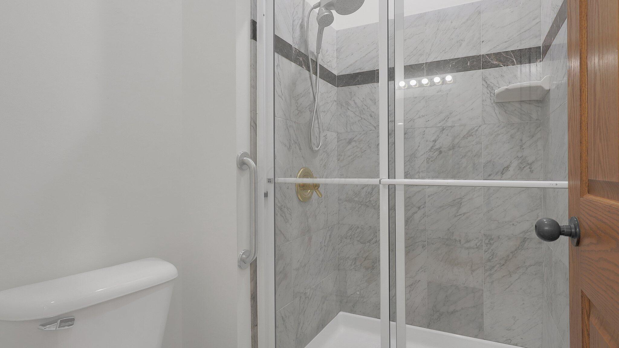 3448 Ostrander Road Ostrander, OH 43061 - Photo 22 of 73 Owner's Bath