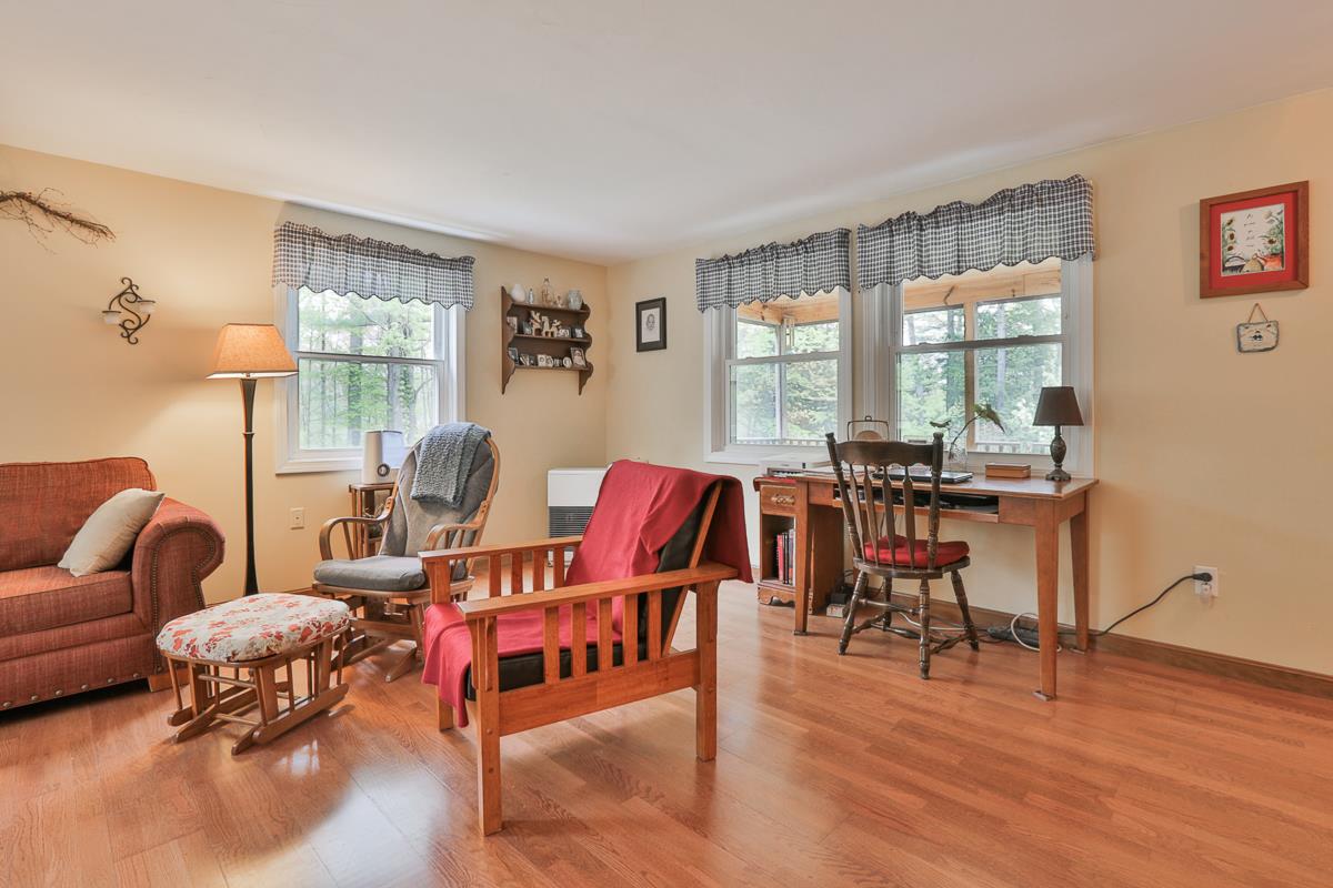 84 Oak Hill Road Weare, NH 03281 - Photo 14 of 38