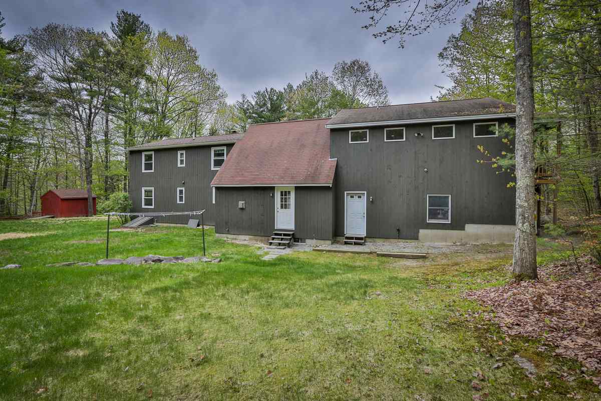84 Oak Hill Road Weare, NH 03281 - Photo 3 of 38