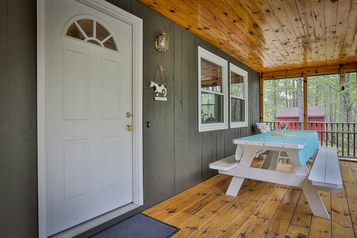 84 Oak Hill Road Weare, NH 03281 - Photo 10 of 38