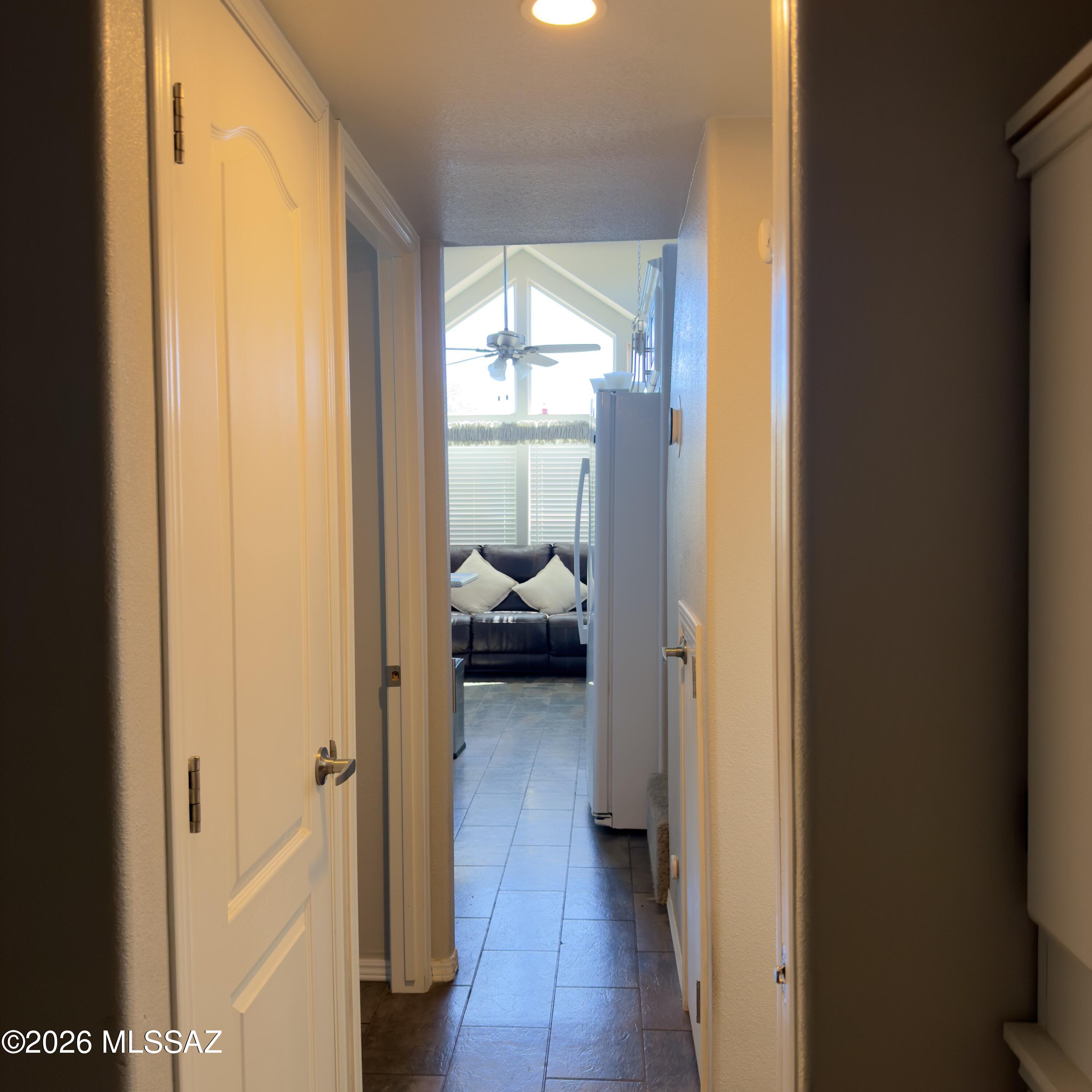 2843 19 Interstate 19 Frontage Road, Unit 116 Amado, AZ 85645 - Photo 20 of 32 a en suite bathroom with a toilet