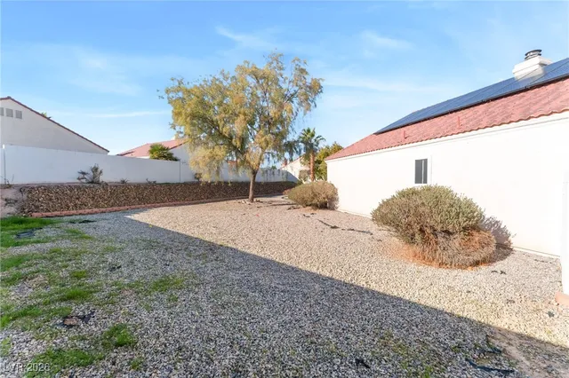 $1,750 | 3813 Old Bridge Court, North Las Vegas, NV 89032