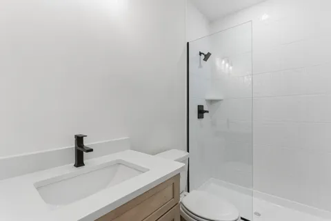 $650,000 | 2109 B Carter Avenue, Nashville, TN 37206