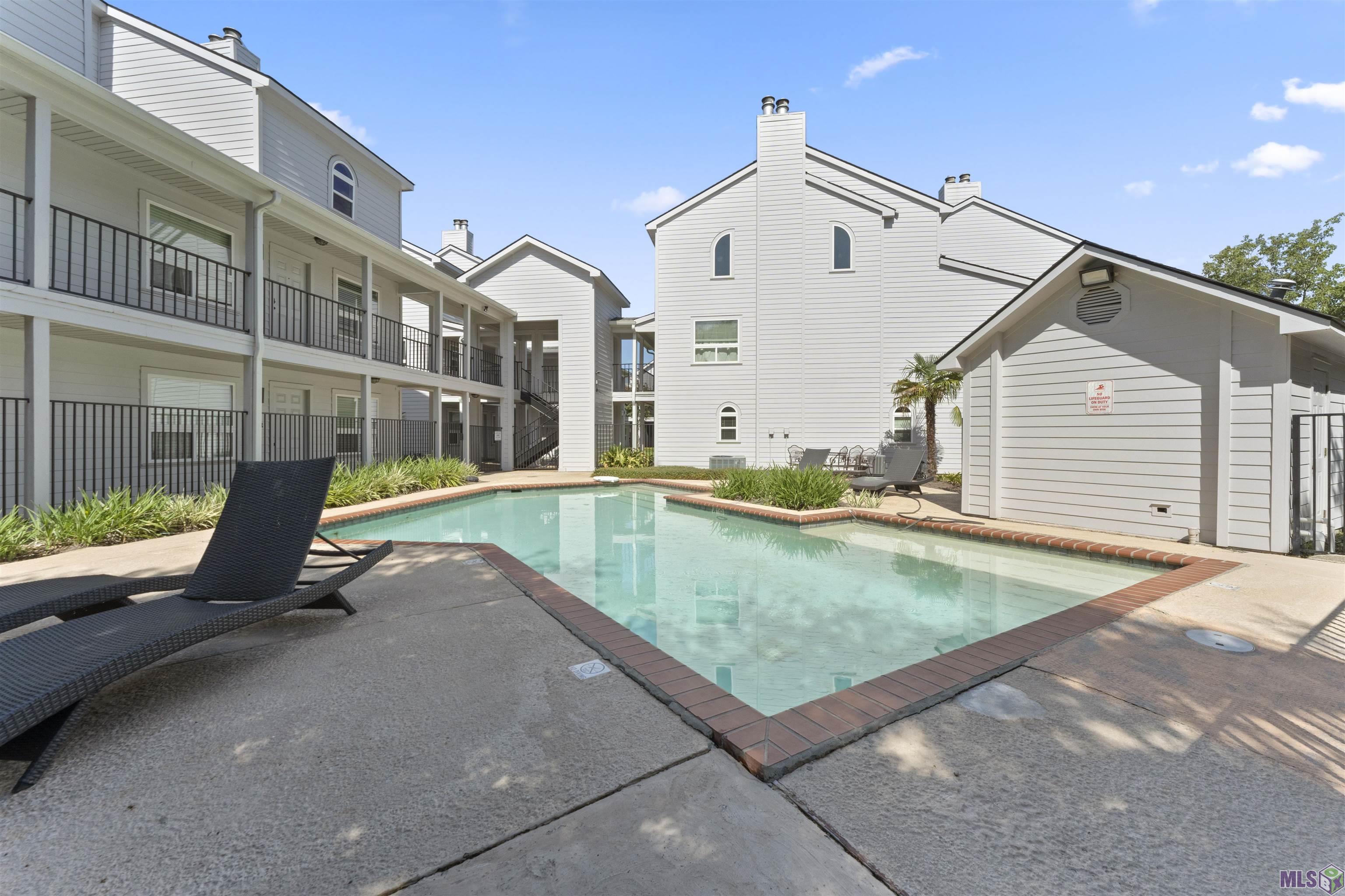 3330 Willard Street, Unit 804 Baton Rouge, LA 70802 - Photo 25 of 25 Another view of pool area