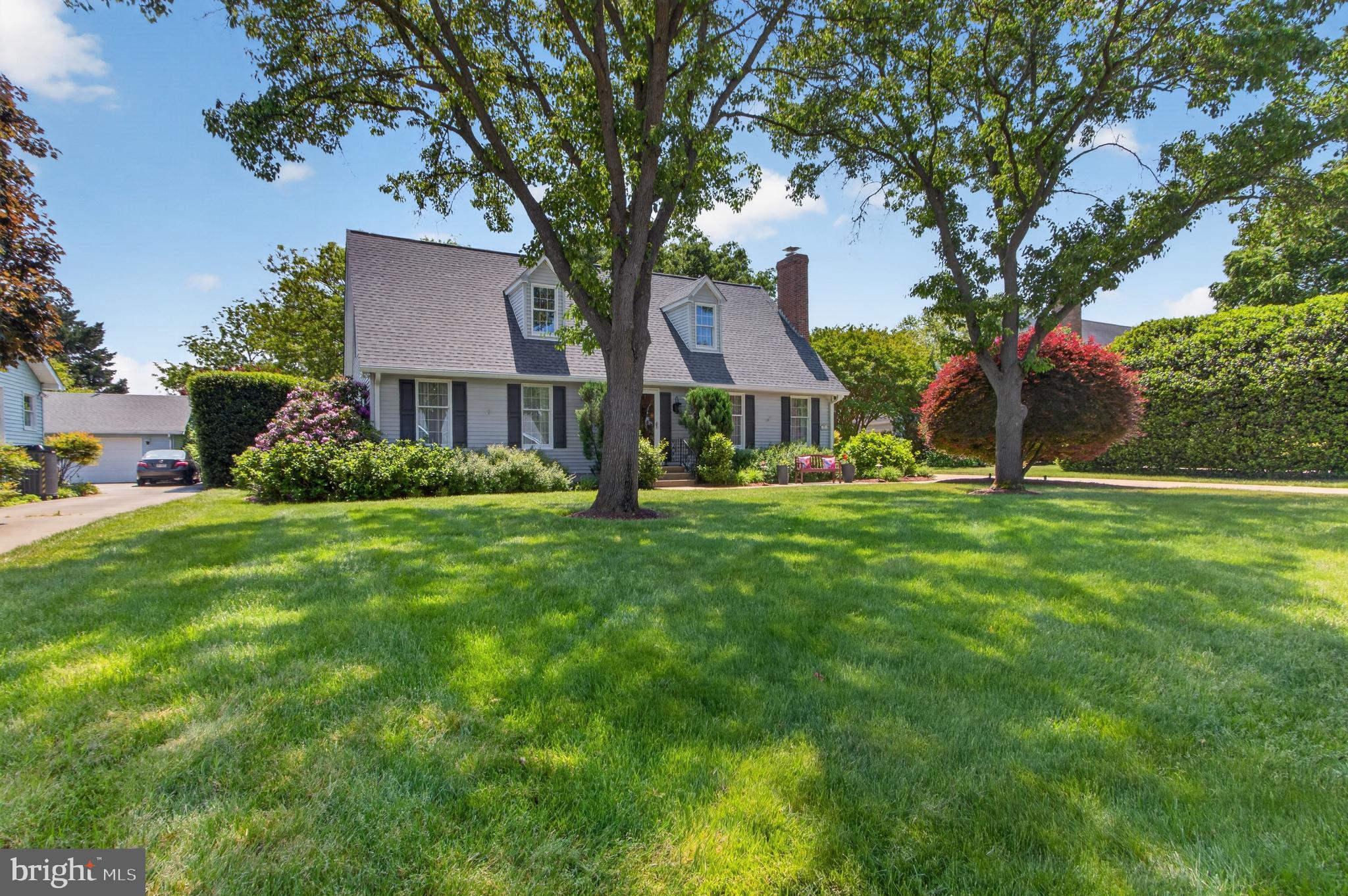 13 Harborview Road Lewes, DE 19958 - Photo 4 of 84 The Best of All Worlds