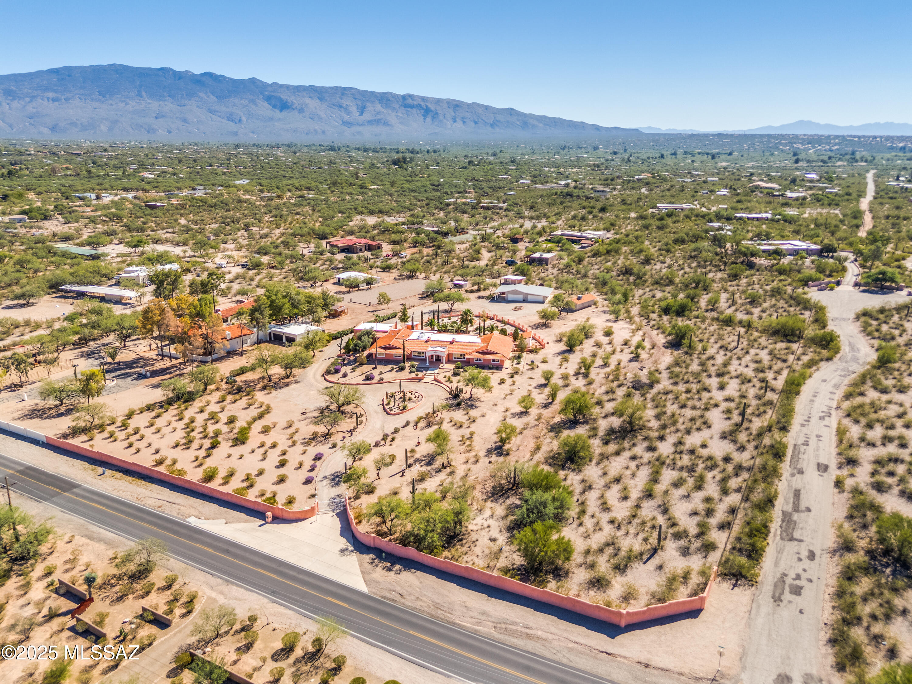10700 East Prince Road Tucson, AZ 85749 - Photo 3 of 51 Gallery Image 3