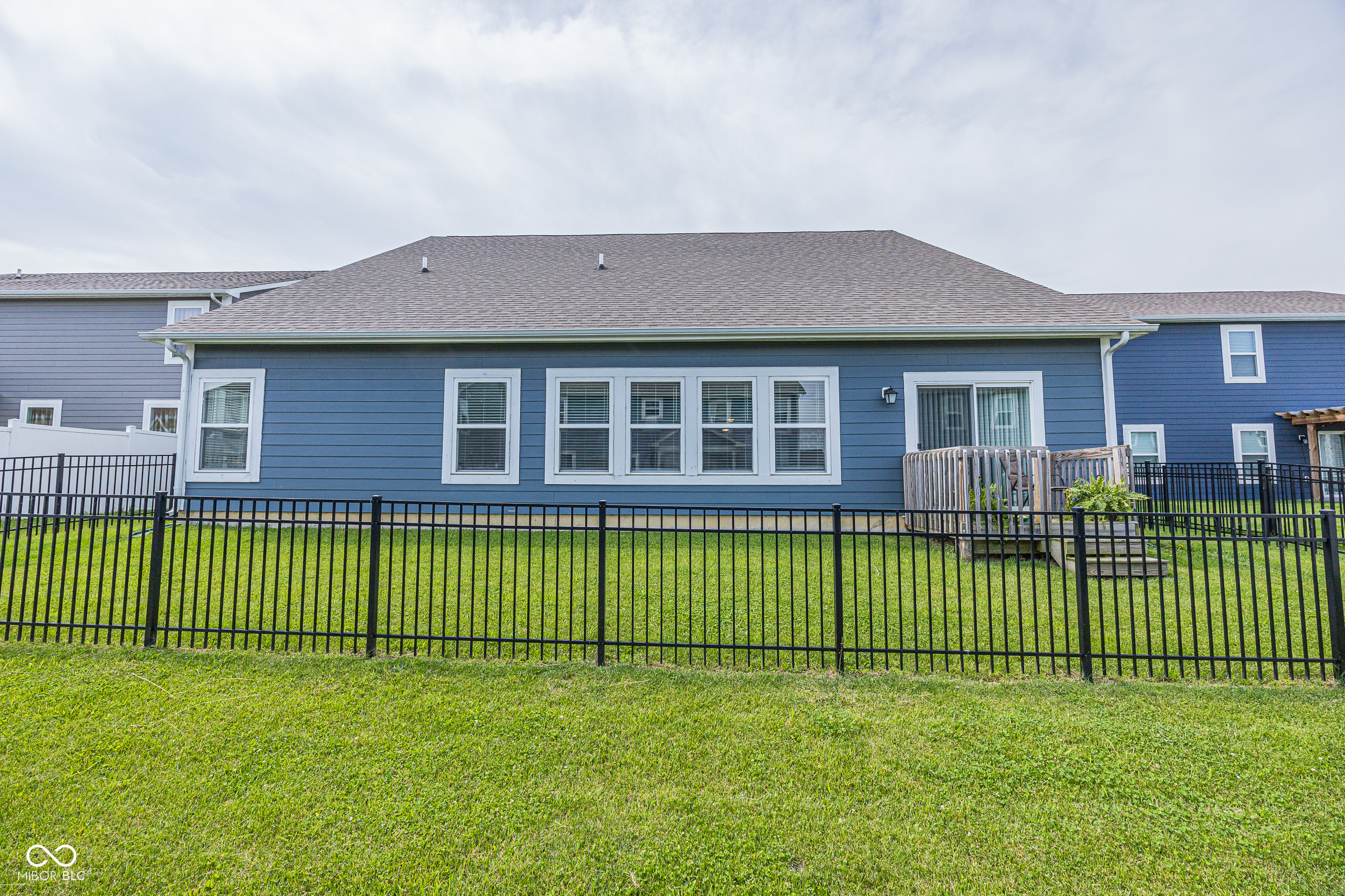8822 Rowling Way Indianapolis, IN 46239 - Photo 40 of 44