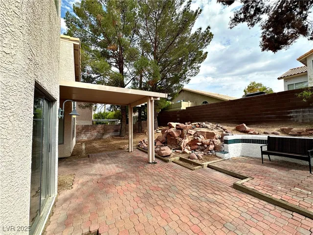 $2,340 | 8341 Cretan Blue Lane, Las Vegas, NV 89128