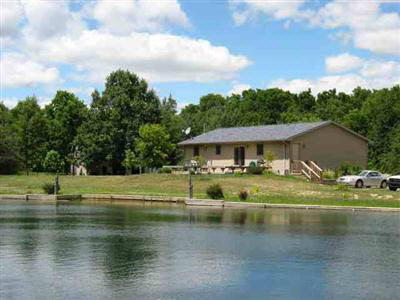 11464 Jennings Road Linden, MI 48451 - Photo 1 of 11 20281007.JPG