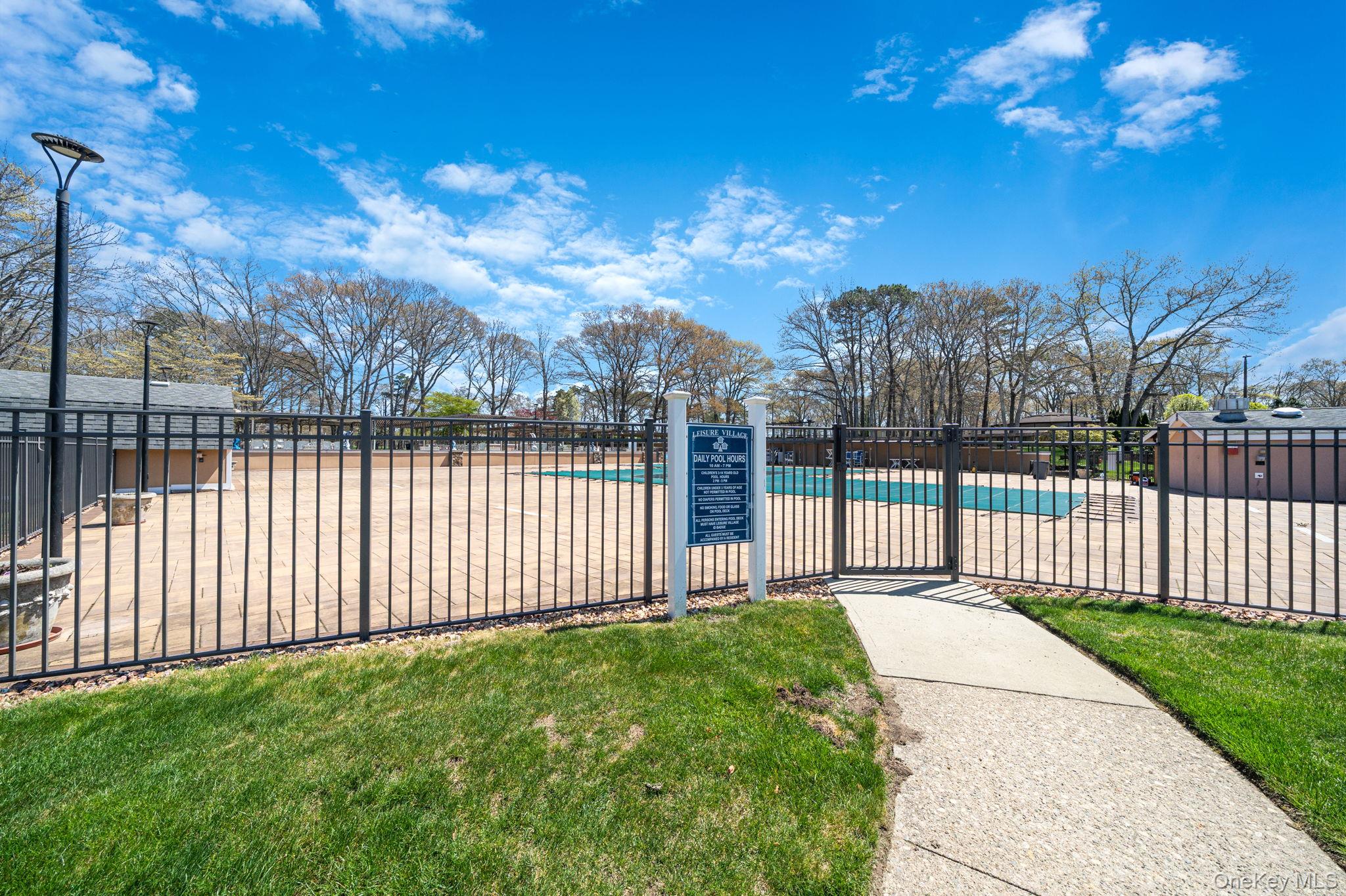 323 A Woodbridge Drive Ridge, NY 11961 - Photo 17 of 22