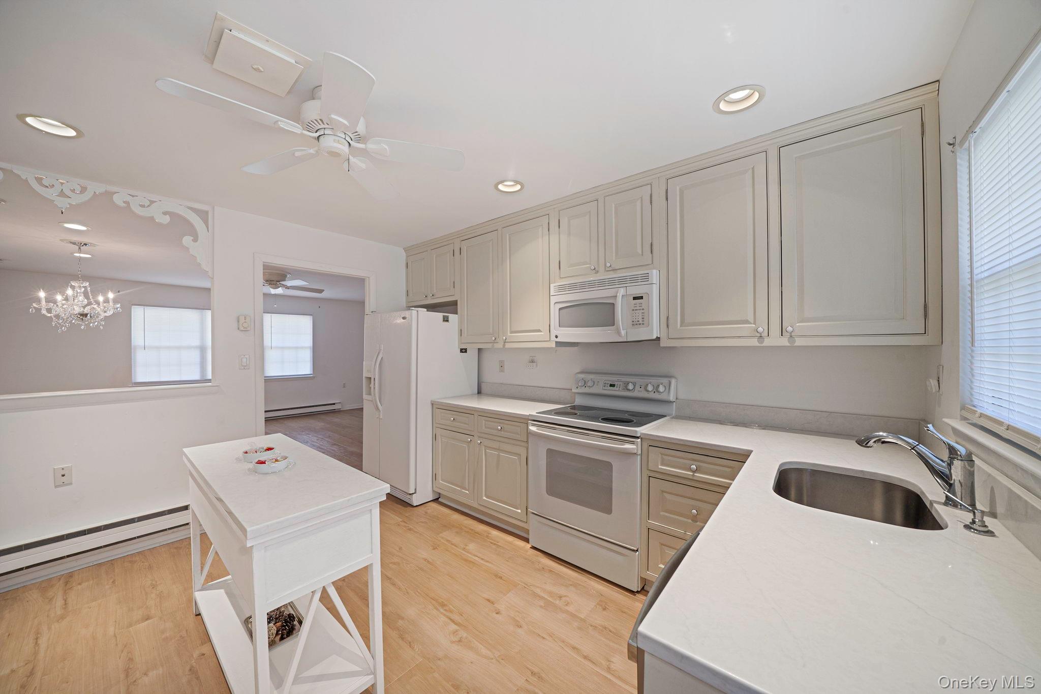 323 A Woodbridge Drive Ridge, NY 11961 - Photo 4 of 22