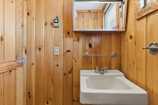 $374,900 | 11 Top Hill Road, Bridgton, ME 04009