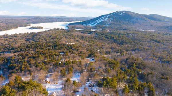 $374,900 | 11 Top Hill Road, Bridgton, ME 04009
