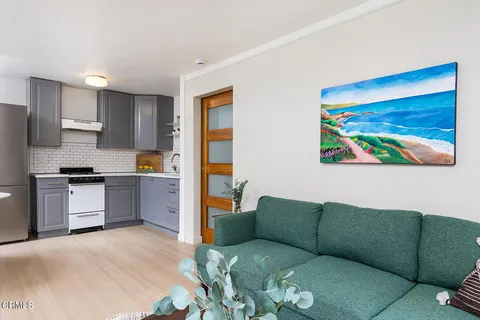 $1,295,000 | 808-810 North Vendome Street, Silver Lake, CA 90026