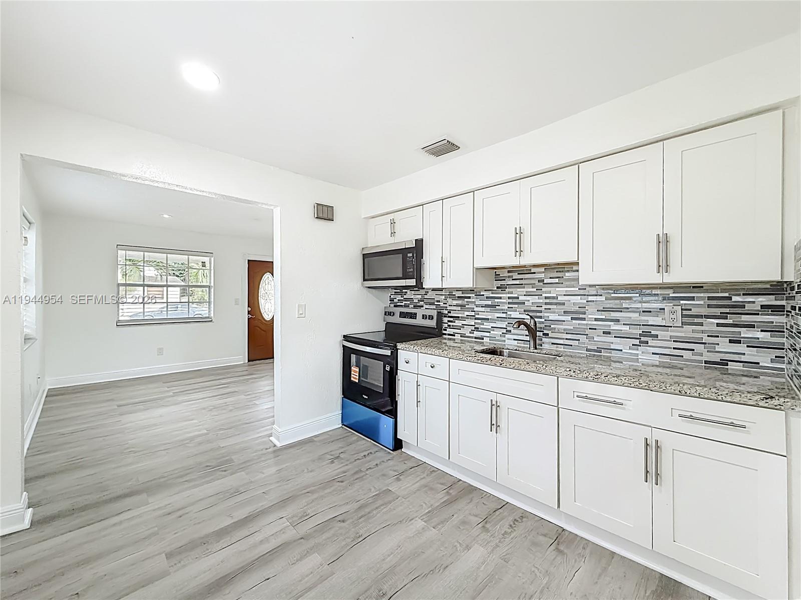 6416 Perry Street Hollywood, FL 33024 - Photo 11 of 36