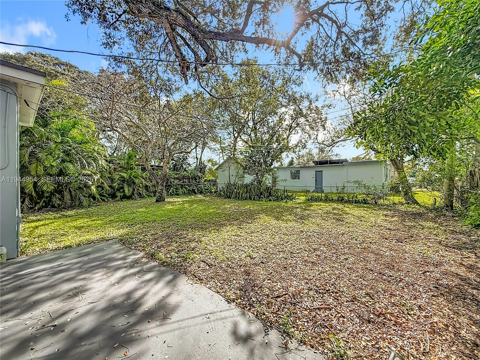 6416 Perry Street Hollywood, FL 33024 - Photo 28 of 36