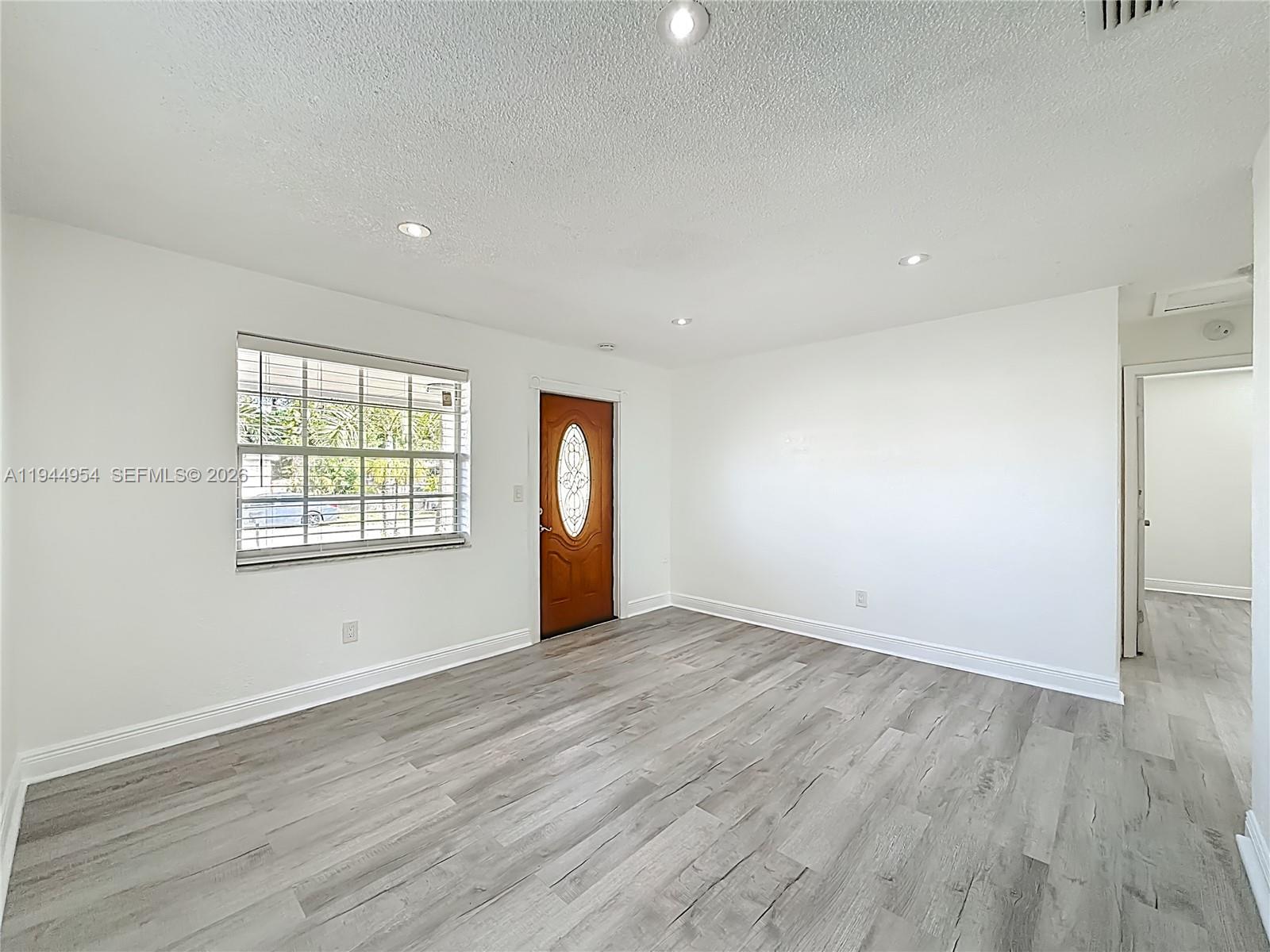 6416 Perry Street Hollywood, FL 33024 - Photo 8 of 36