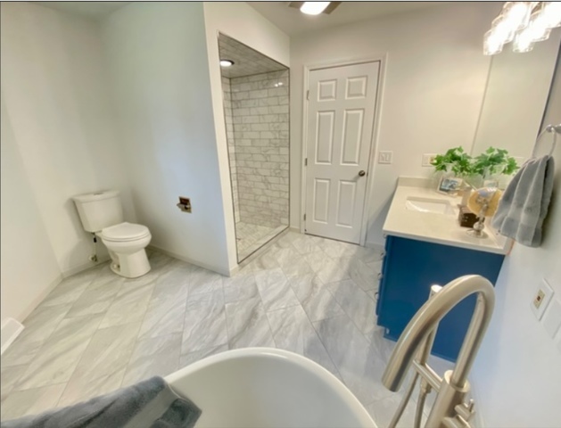 4775 Douglas Road Oswego, IL 60543 - Photo 8 of 11 Gallery Image 8