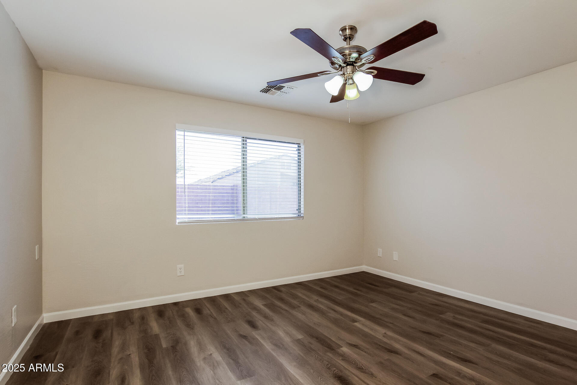 3323 West Fraktur Road Phoenix, AZ 85041 - Photo 13 of 26 013-photo-bedroom-14395466