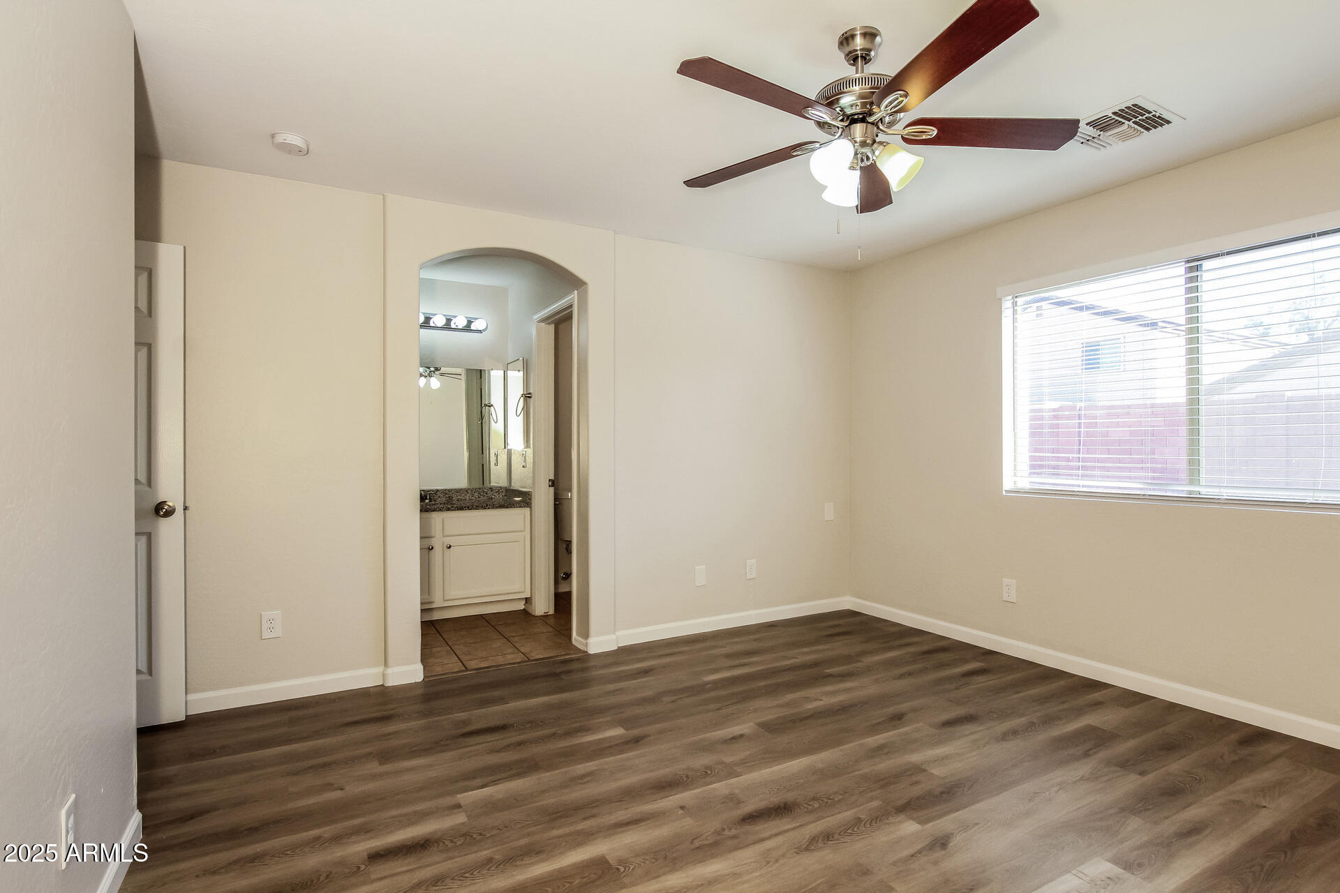 3323 West Fraktur Road Phoenix, AZ 85041 - Photo 14 of 26 014-photo-bedroom-14395471