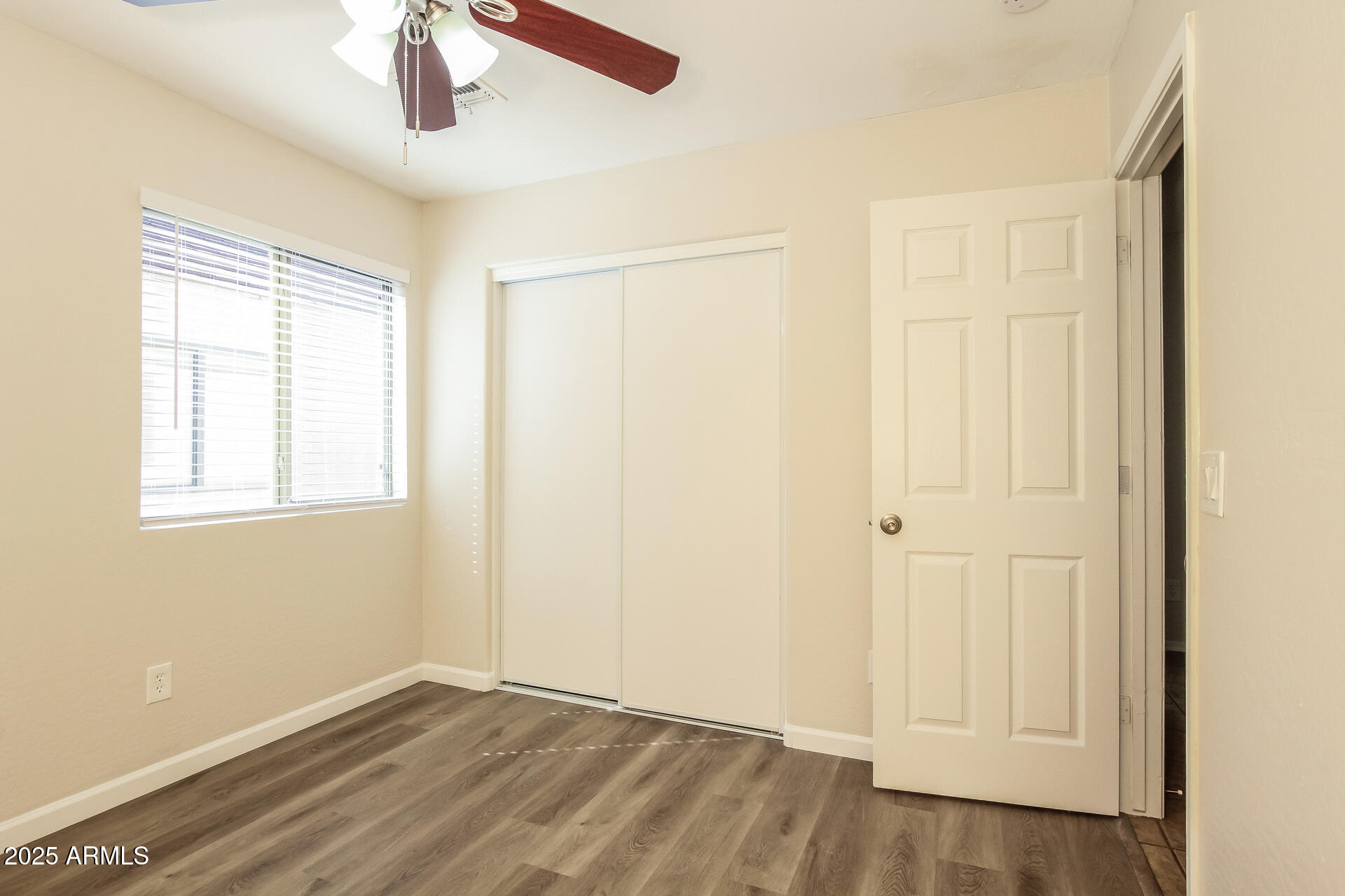 3323 West Fraktur Road Phoenix, AZ 85041 - Photo 16 of 26 016-photo-bedroom-14395473