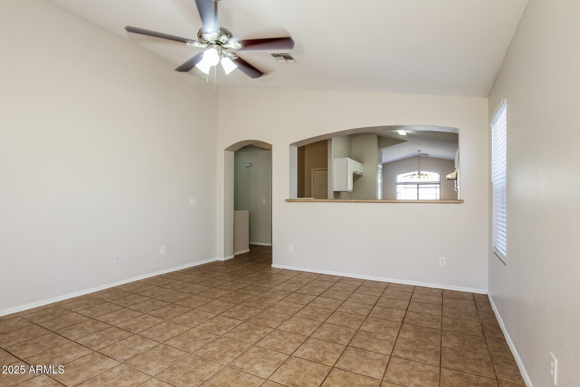 3323 West Fraktur Road Phoenix, AZ 85041 - Photo 6 of 26 006-photo-living-room-14395489