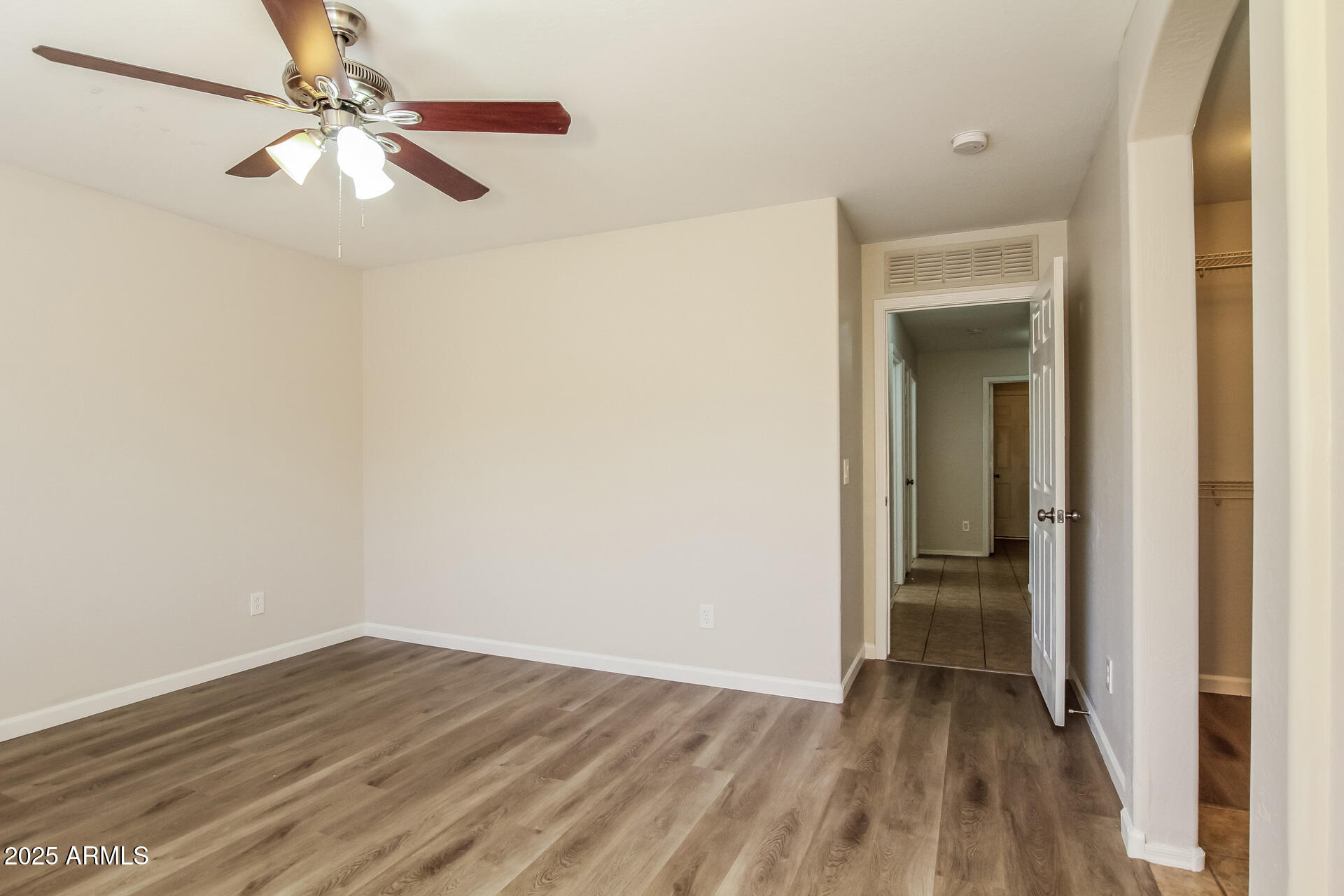 3323 West Fraktur Road Phoenix, AZ 85041 - Photo 10 of 26 010-photo-main-bedroom-14395467