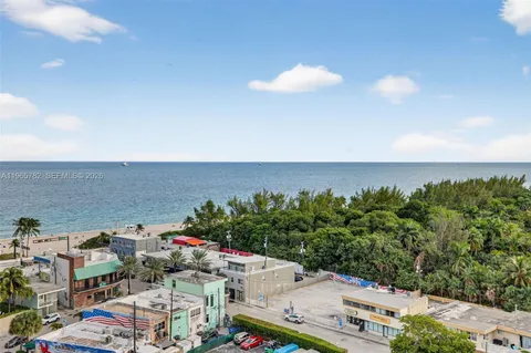 $4,250 | 3000 East Sunrise Boulevard, Unit 14C, Fort Lauderdale, FL 33304