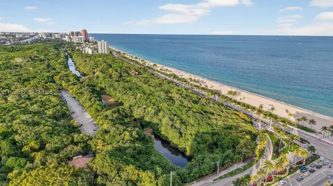 $4,250 | 3000 East Sunrise Boulevard, Unit 14C, Fort Lauderdale, FL 33304