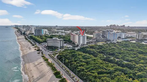 $4,250 | 3000 East Sunrise Boulevard, Unit 14C, Fort Lauderdale, FL 33304