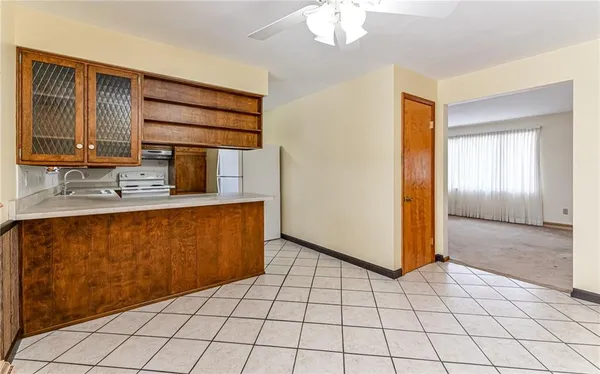 $349,900 | 830 Hartzell School Road, New Brighton, PA 15066