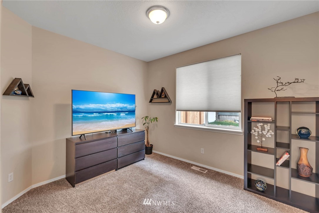 2100 West Honeysett Road Wenatchee, WA 98801 - Photo 24 of 38 Gallery Image 24