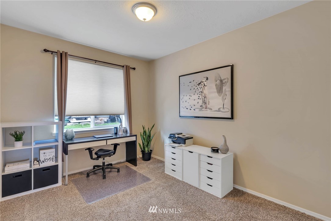 2100 West Honeysett Road Wenatchee, WA 98801 - Photo 27 of 38 Gallery Image 27