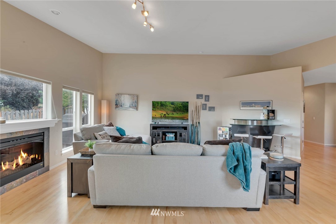 2100 West Honeysett Road Wenatchee, WA 98801 - Photo 10 of 38 Gallery Image 10