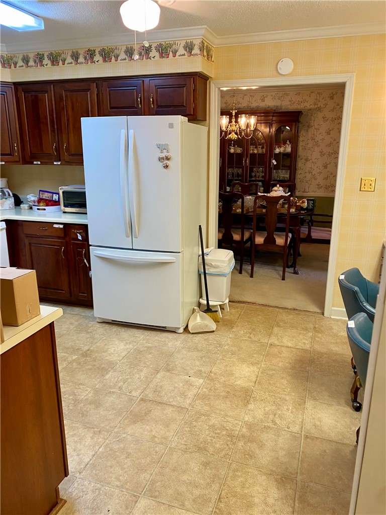2026 Cardinal Park Drive Anderson, SC 29621 - Photo 16 of 41 This spacious kitchen offers ample cabinetry and an adjoining dining area, perfect for daily living and entertaining.