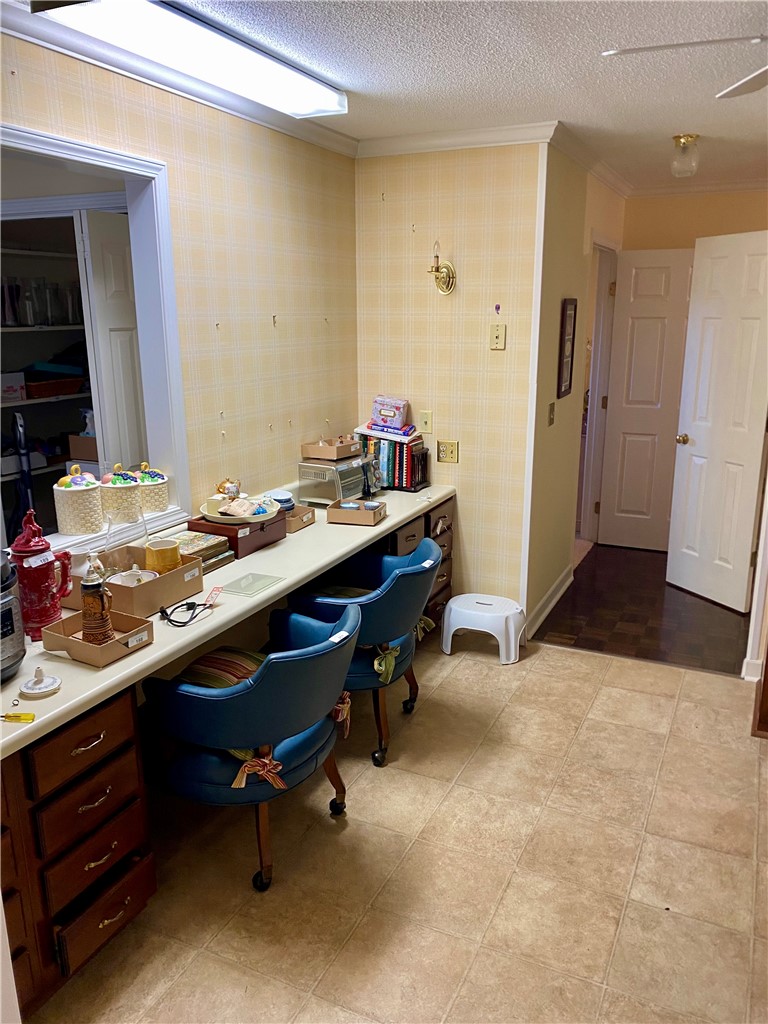 2026 Cardinal Park Drive Anderson, SC 29621 - Photo 20 of 41 This versatile area offers built-in desks and ample counter space for various activities.